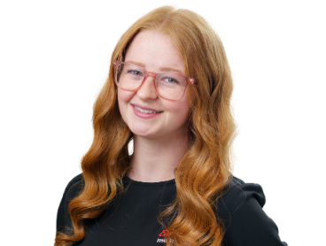 Profile photo of Hannah Benson
